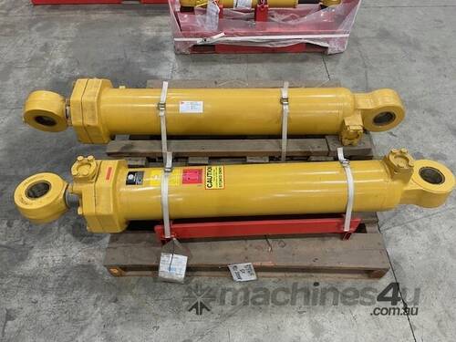 caption 9J-5419 - CATERPILLAR 992D, 992C RECONDITIONED CYLINDER STEERING