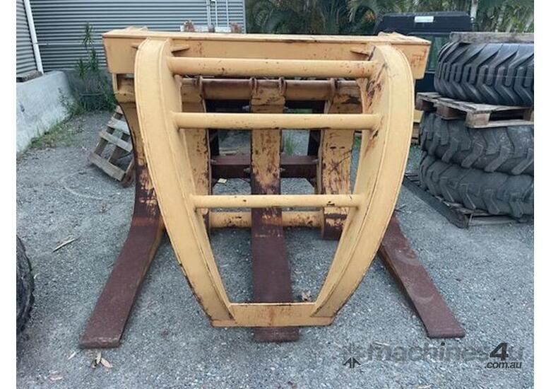 caption WHEEL LOADER GRAB