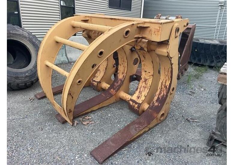 caption WHEEL LOADER GRAB