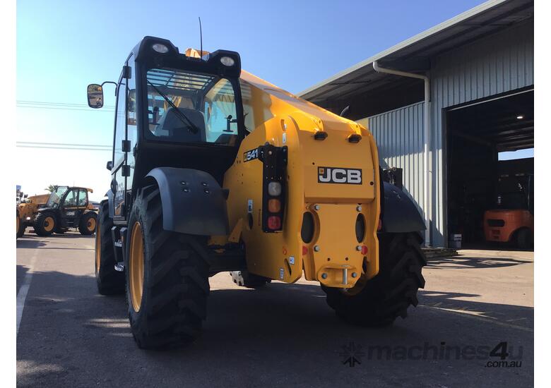 caption JCB 541-70 Industrial Telehandler 4T with 7m Reach - Powerful and Efficient!