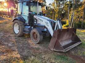 terex 880 backhoe make a offer - picture0' - Click to enlarge