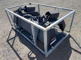 NEW SKID STEER GRAPPLE BUCKET ATTACHMENT - picture0' - Click to enlarge