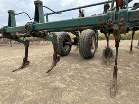 JANKE 12M CHISEL PLOUGH  - picture2' - Click to enlarge