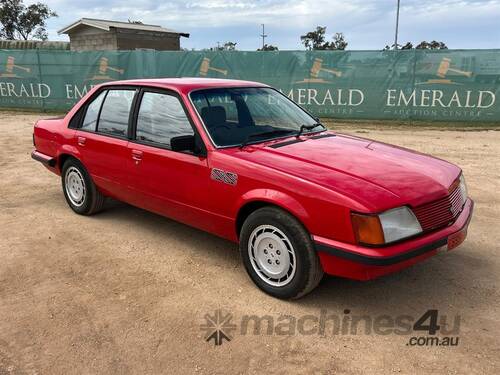 1982 HOLDEN COMMODORE VH SS SEDAN