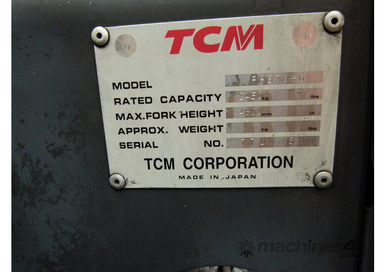 caption TCM 3 Tonne FHB30 Container Mast Electric Forklift
