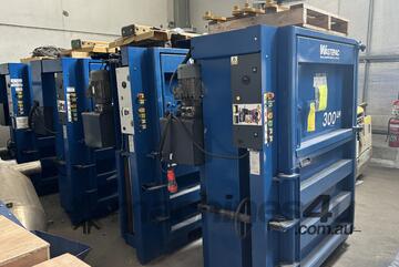 Vertical balers - 300LH Refurbed Vertical balers - 300LH Refurbed