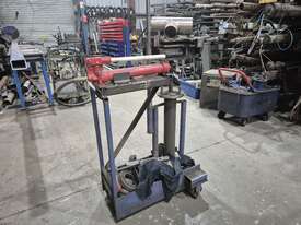 Hydraulic Body Frame Repair Kit on Trolley - picture1' - Click to enlarge