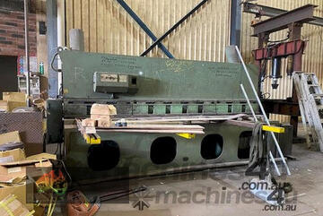 Pearson   guillotine