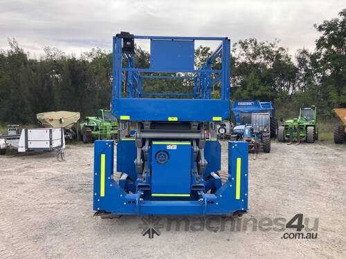 caption 2005 Genie GS-4390 Diesel Scissor Lift