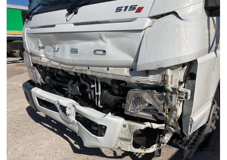 caption 2022 Mitsubishi Fuso Canter 515S Box Body