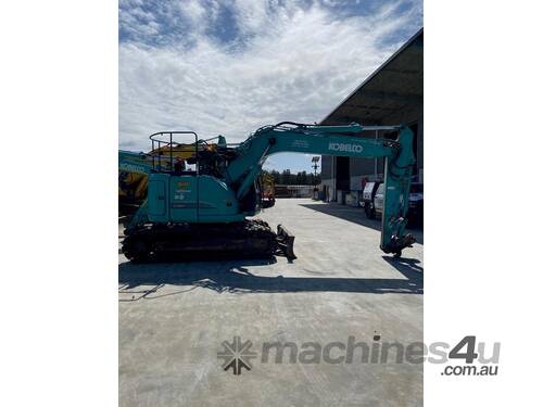 caption 2018 Kobelco Sk135sr-3