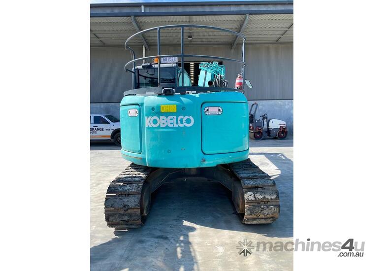 caption 2018 Kobelco Sk135sr-3