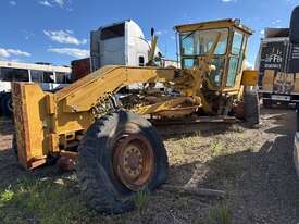 Caterpillar 12G Grader - picture2' - Click to enlarge
