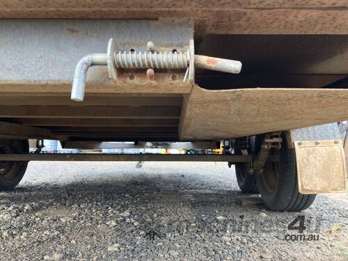 2021 National Trailers & Campers Dual Axle Plant Trailer