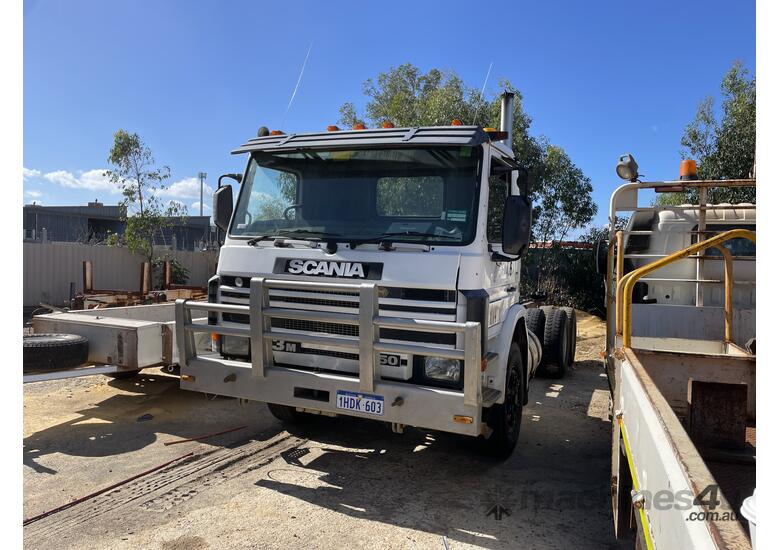 caption 1991 Scania P93M 6x4 Prime Mover