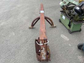 Borer - picture0' - Click to enlarge