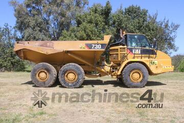 Caterpillar 2006   730