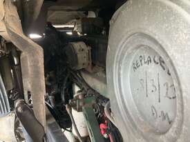 1996 Volvo FH12 460 Tipper - picture0' - Click to enlarge