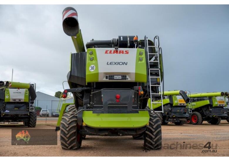 caption (8724) 2019 CLAAS Lexion 760