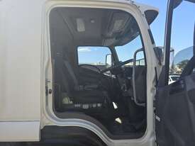 2012 Isuzu FSR 700 Long  4x2 Pantech w/Tailgate (12T GVM) (Manual) - picture2' - Click to enlarge
