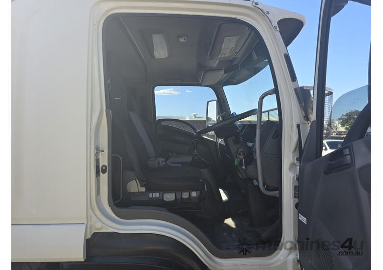 caption 2012 Isuzu FSR 700 Long 4x2 Pantech w/Tailgate (12T GVM) (Manual)