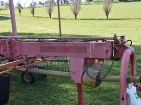 Taarup 9063C Hay Rake - picture1' - Click to enlarge
