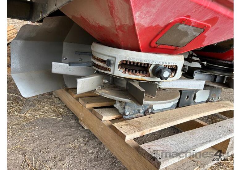 caption Vicon Rota Flow Spreader