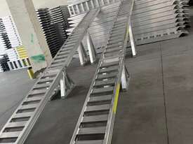 9m 6Tonne Center Supported Loading Ramps - picture0' - Click to enlarge