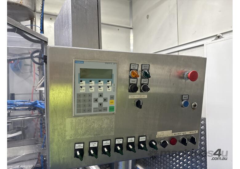 Twin liquid rotary filler 