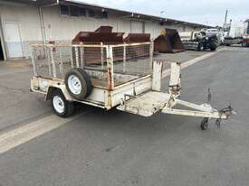 2013 Custom Built Caged Trailer - picture2' - Click to enlarge