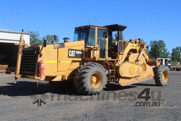 Caterpillar 2008   RM300