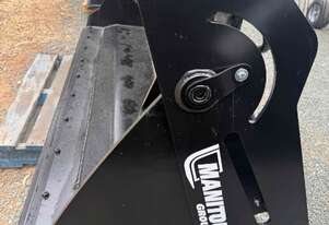 Manitou   2450mm 4 in 1 Bucket