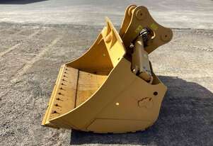 ATLAS ENGINEERING 20 tonne tilt bucket