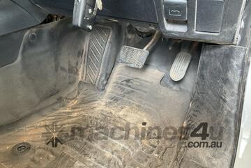 Toyota 2020   Hilux SR Diesel