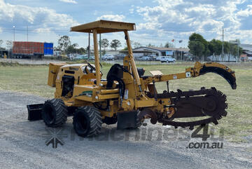 Vermeer RT450 Trencher Trenching