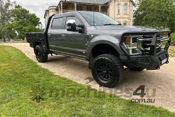 Ford   F350 Platinum.