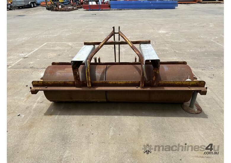 1 x Tractor Roller Attachment (Council Asset)