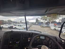 2015 Mack Metroliner CSMR  8x4 Concrete - Agitator (Cummins) (Auto) (Ex Lease) - picture0' - Click to enlarge