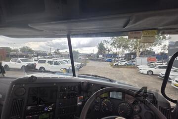 2015 Mack Metroliner CSMR 6x4 Concrete - Agitator (Cummins) (Auto) (Ex Lease)