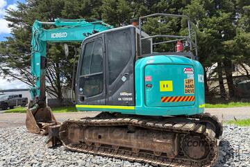 Kobelco 2017   SK135sr-3