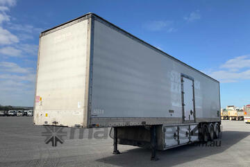 2010 Vawdrey VB-S3 44ft Tri Axle Pantech Trailer