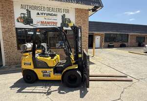 3 Tonne Hyundai Forklift For Sale