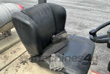 Nissan PJ02A25U Counter Balance Forklift