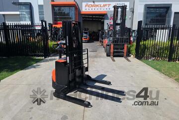 Toyota Forklift 1.2T Walkie Stacker - New Battery (Unit#:U1017)