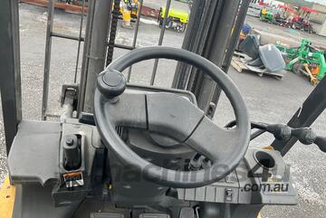 2023 Caterpillar DP25NT Forklift