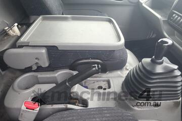 2014 Hino 300 717 4x2 Pantech (Manual) (Tailgate)