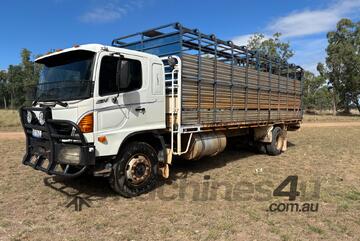 Hino   TRUCK WITH STOCK CREATE