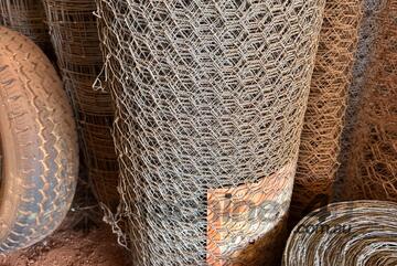 Waratah 6 New Rolls -   Netting