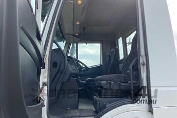 2017 Iveco Powerstar 6800 Prime Mover