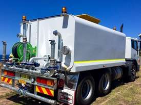 2006 Iveco ACCO 2350G  with a 2014 14,000L Tanker - picture0' - Click to enlarge
